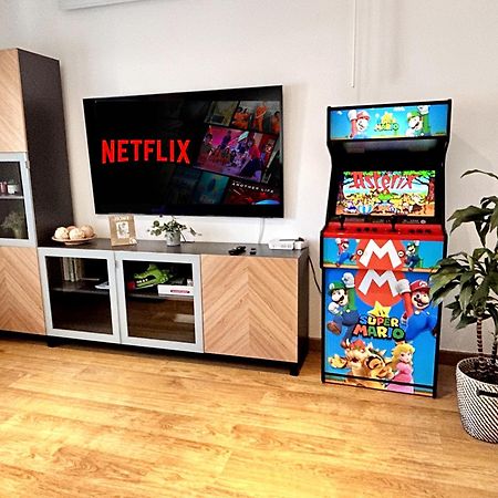 Nuevo Cerca Centro , Wifi Y Calefaccion Apartment Oviedo Bagian luar foto